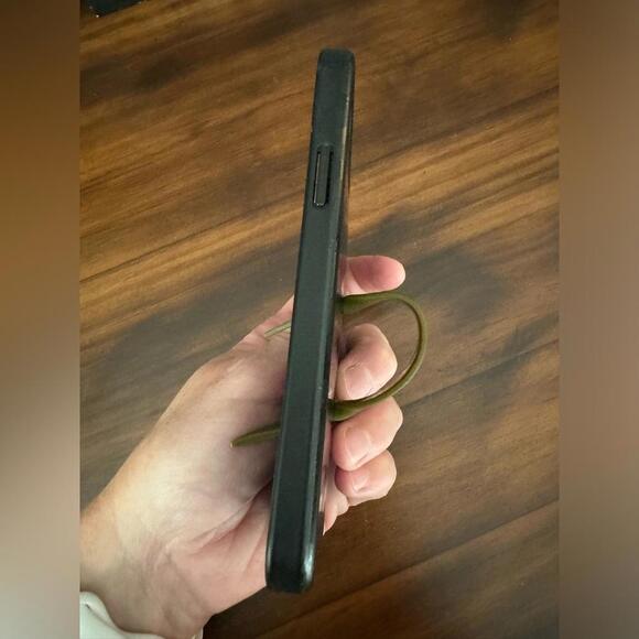 Leopard Loopy Case for IPhone‎ 12pro - Picture 3 of 5